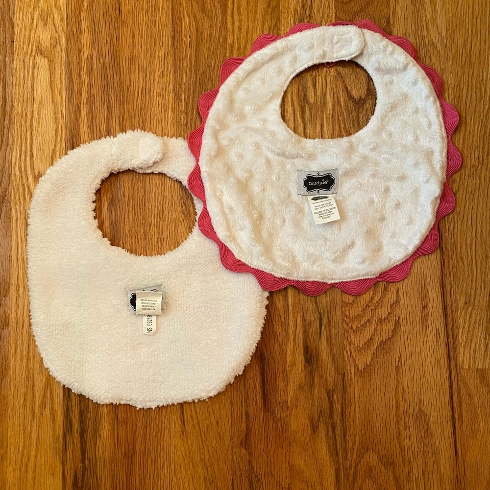 ❌SOLD❌ MudPie 1st or 2nd Birthday Party Baby Bibs Mud Pie Appliqué - Picture 2 of 5